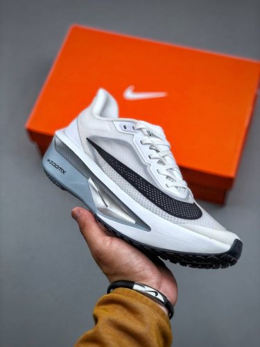 Nike Zoom Fly 6 Nike Ultra-Responsive Lightweight Running Shoes #Featuring Flykn