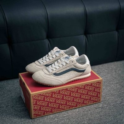 Core Private Vans Super Lowpro Beige Retro Thin Sole Series Beige Body, Black Si