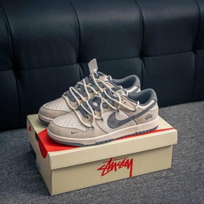 Core Private Nike Dunk Full Set Of Original Lasts And Original Molds To Create A