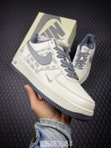 B Company-Level Nike Air Force 1 Low 07 Original Last And Original Cardboard, Cr