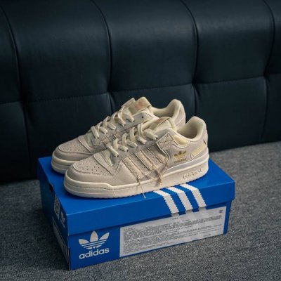 Core Private Adidas Forum 84 Low Cl Clover Low Top Classic Velcro Retro Sneakers