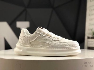 Noble Academy Style Italian Luxury Fashion Brand Gucci Screener Gg Sneaker Class