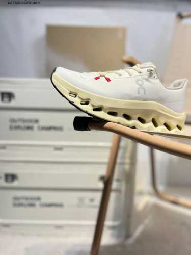 on's New Comprehensive Fitness Training Sports Shoe Cloud X Is Comfortable An