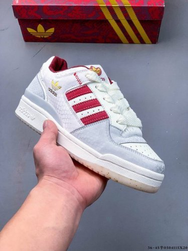 Adidas Originals Forum 84 Low Adv Low-Top Versatile Casual Sports Sneaker. Based