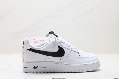 Authentic Nike Air Force 1'07 Lx Low-Top Casual Sneakers. Soft, Highly Elastic C