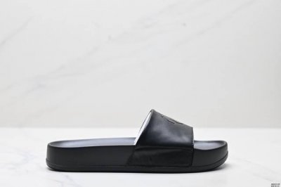 Company-Grade Descente Lcing Nars Versatile Soft Slip-On Sandals With Anti-Slip