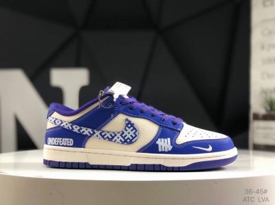 Company-Level Nike Dunk Low With Half Size This Model Advocates Breaking The Tra