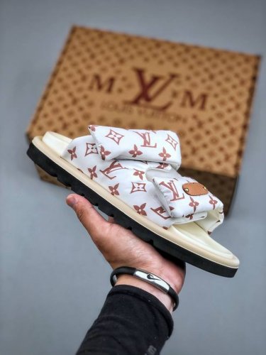 louis Vuitton Louis Vuitton 2025Ss Latest Spring And Summer Model Takashi Mur