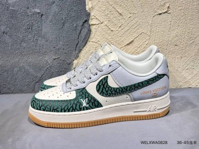 New Arrival Real-Life Photos: Lv X Nike Gray And Gold Violent Bear. This Design
