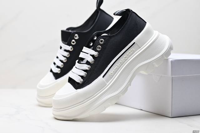 Genuine Alexander Mcqueen Tread Slick Canvas Lace-Up Ankle Martin Boots Size: 35