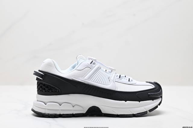Company-Level Nike Zoom Vomero Roam Marathon Retro Running Fifth Generation Casu