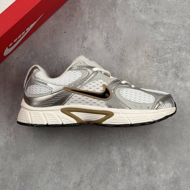 Local Core Private Nike V5 Rnr Comfortable, Versatile, Non-Slip, Wear-Resistant