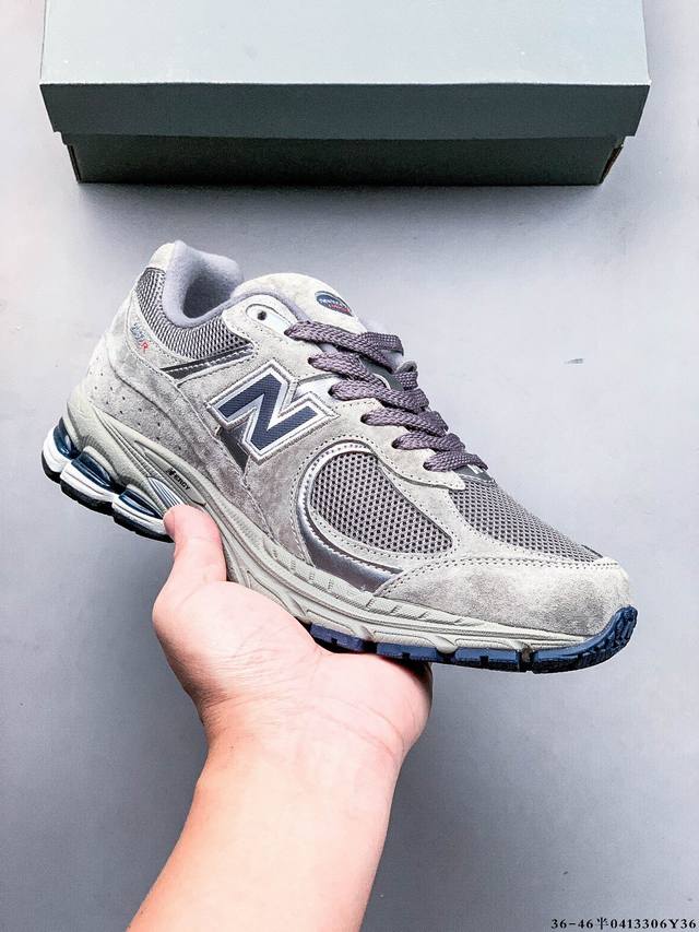 New Balance Nb 2 Retro Sneakers Wl 2Ra Are Launched Worldwide. They Are Designed