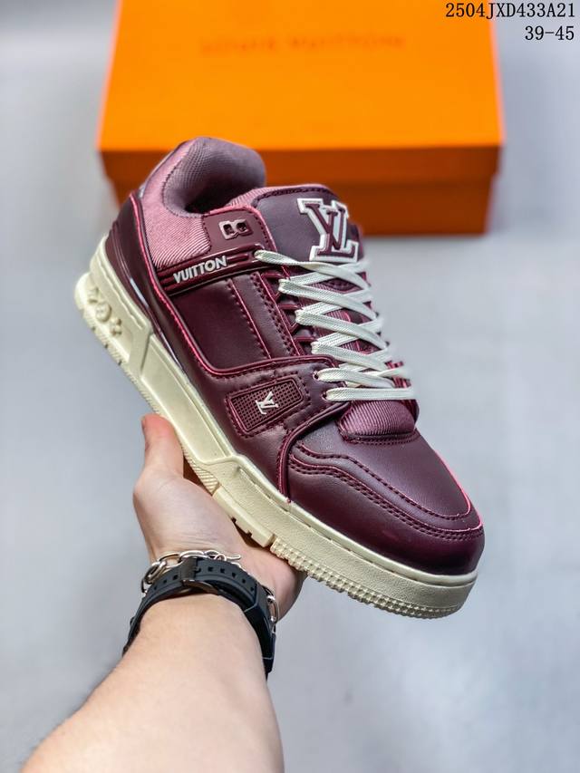 Louis Vuitton Men's Shoes, Made Of Lychee-Grained Split-Leather And Grained Spli