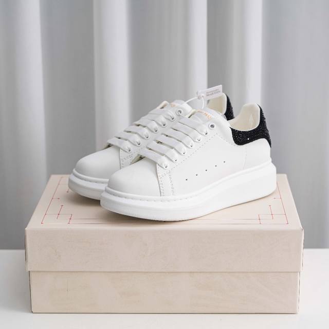 Core Private Italian High-End Brand Alexander Mcqueen Alexander Mcqueen Sole Lea