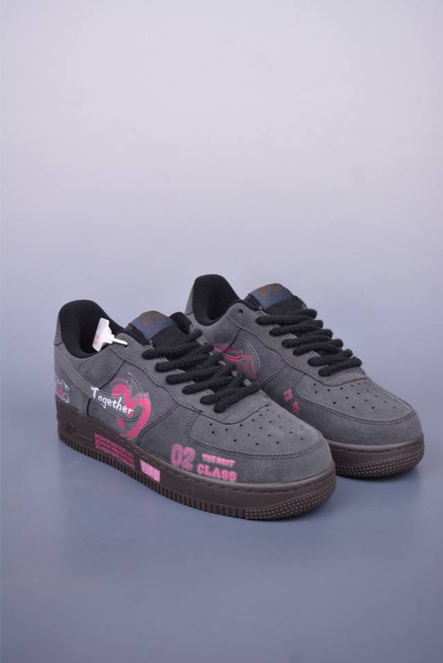 Nike Air Force 1 Low Gray And Pink Heart Original Last And Original Cardboard To