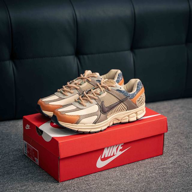 Core Private Nike Zoom Vomero 5 Sp Vomero 5Th Generation Series Classic Retro Ca