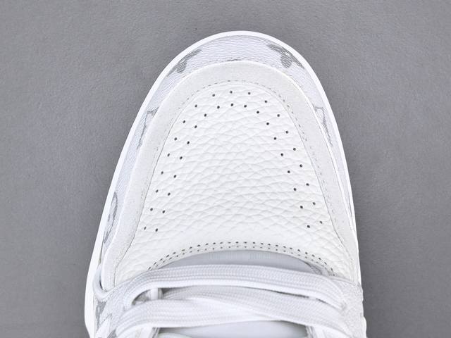 Channel Advantage! Counter Version Of Lv Trainer Couple Limited Series Casual Lo