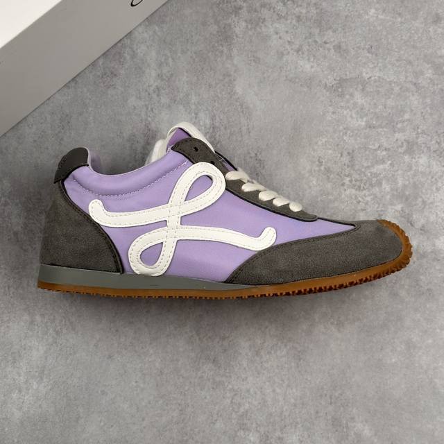 Local Core Private Accessories Missing - Deduct 10 Loewe Ballet Runner 2.0 Sneak