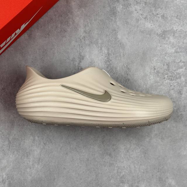 Local Core Private Nike Reactx Rejuven8 Nike Summer Casual Sandals Hole-Punched