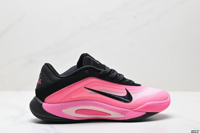 Company-Level Nike A'one Versatile And Comfortable, Shock-Absorbing And Breathab