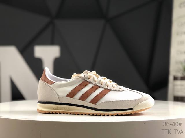 Adidas Adidas Wmns Sl72 Og Series Training Soccer-Inspired Casual Low-Top Sneake