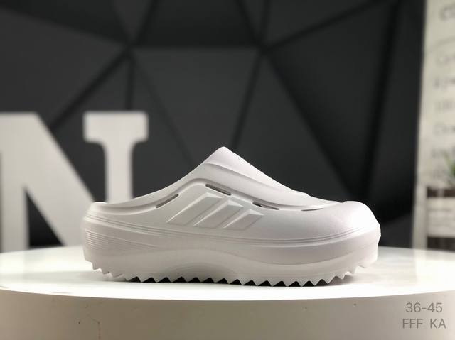 Adidas Ozwave Clog Ozeave Clog Versatile Comfort, Scratch-Resistant, Slip-Resist