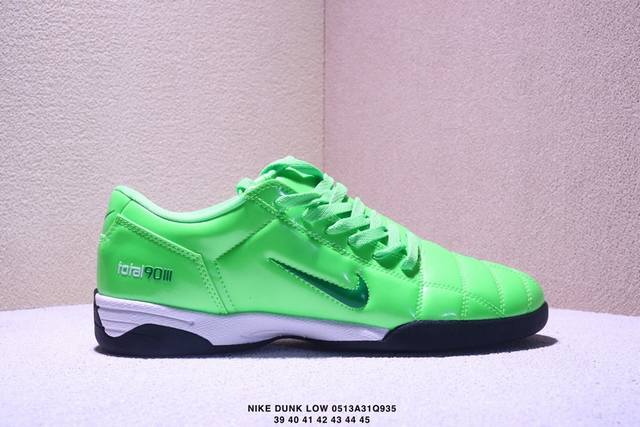 Nike Dunk Low Twist, The Hottest Trend-Setting Product, Worn By Celebrities, Low