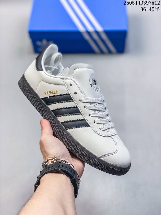 Authentic Label With Half Sizes Adidas Adidas Samba Adv Unisex Sports Sneakers H