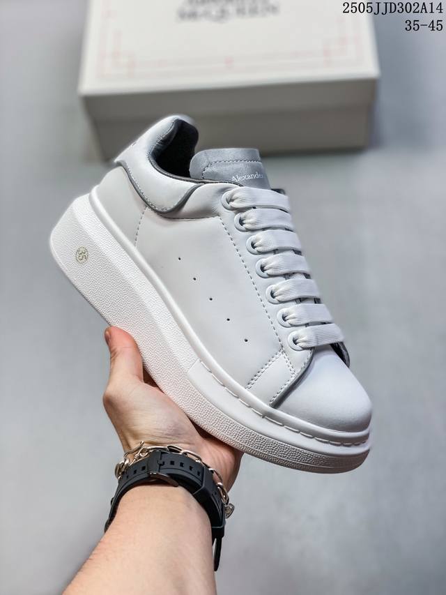Authentic Italian Luxury Brand Alexander Mcqueen Sole Leather Sneakers Low-Top F