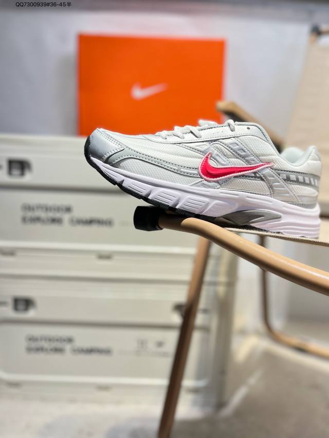 Nike Initiator Comfortable And Versatile, Slip-Resistant, Durable, Breathable, L