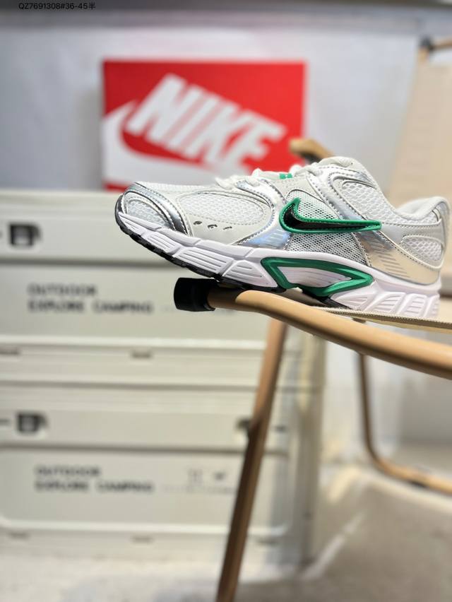 Nike V5 Rnr Comfortable And Versatile, Slip-Resistant And Durable Low-Top Runnin