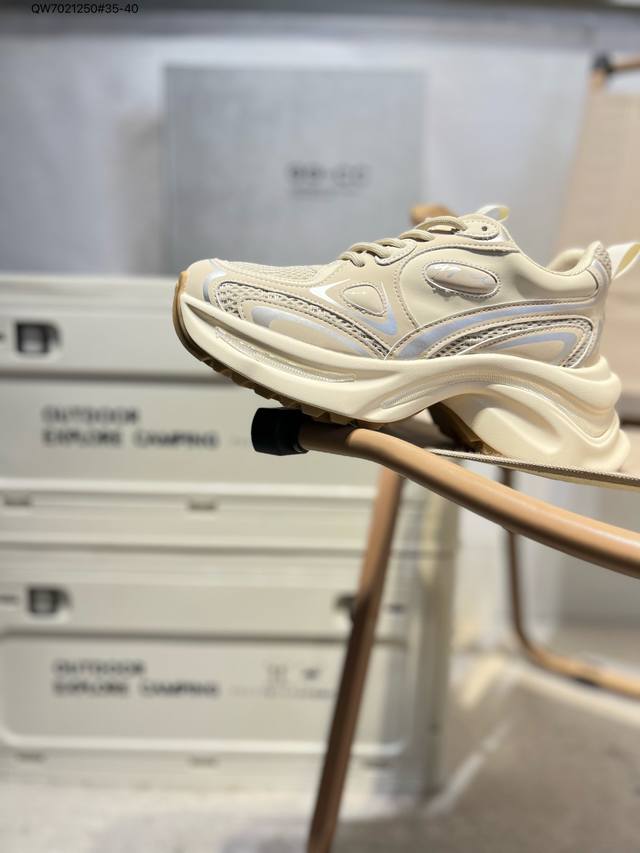 Gg-Cc Chunky Low White Deer Edition Unique Planet New Ggcc Low-Top Retro Thick-S