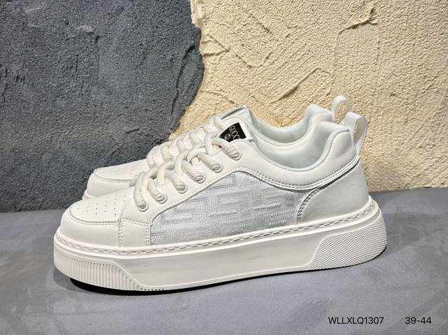 Gucci Mac 80 Series Low-Top Retro Casual Sports Sneakers Beige Royal Blue Gg Emb