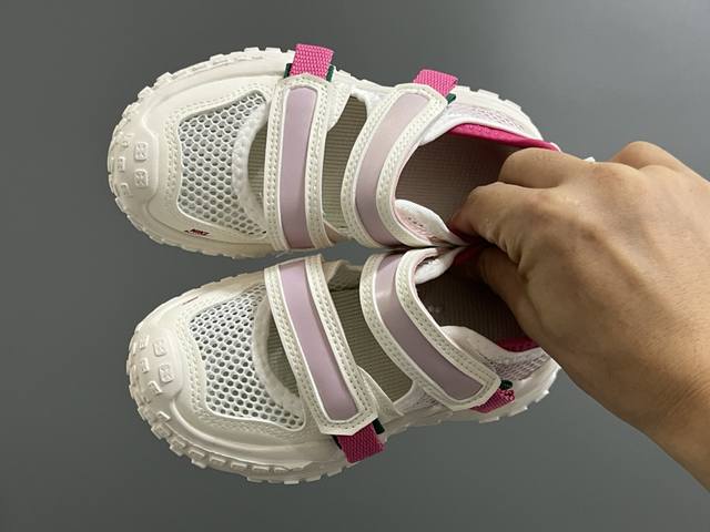 Agent Price Nk Mesh Perforated Velcro Children's Tire Sandals Size: 27-35. Mesh