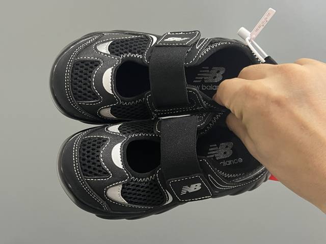 New 920 Mary Jane Mesh Patchwork Velcro Children's Sandals Size: 24-37 Fashionab