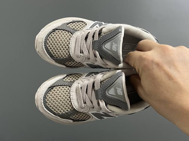 New 2010 Mesh Lace-Up Kids' Dad Shoes Size: 24-36 Classic Nb 2010 Style Mesh Des