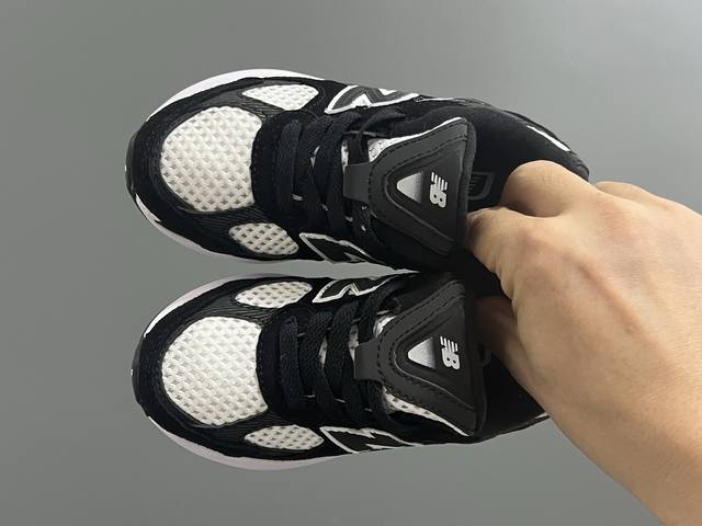New 2010 Mesh Lace-Up Kids' Dad Shoes Size: 24-36 Classic Nb 2010 Style Mesh Des