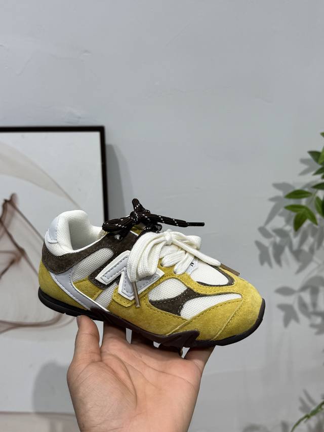 Nb 9060Miumiu Collaboration Pigskin Mesh Velcro Kids' Shoes, Sizes 24 37. Featur