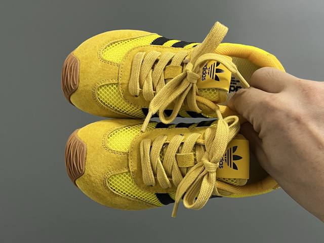 Agent Price A-Brand New Three-Stripe Mesh Children's Casual Shoes Size: 26-37 Si