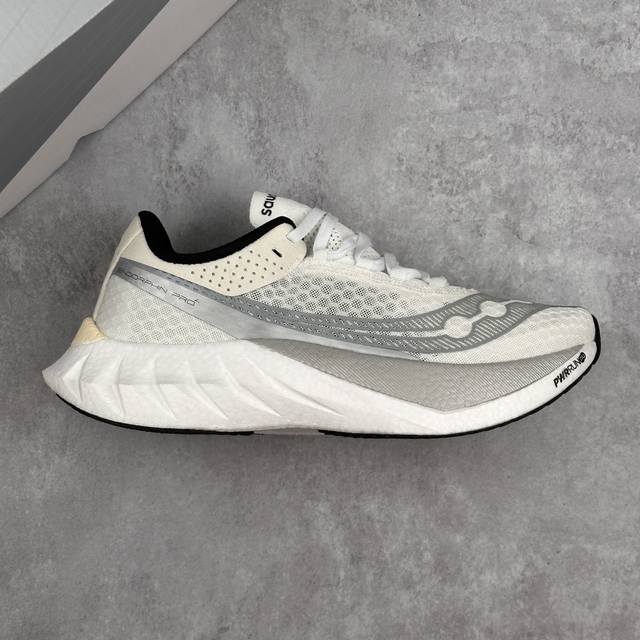 Local Core Private Company-Level Saucony Endorphin Pro 4 Series Low-Top Cushioni