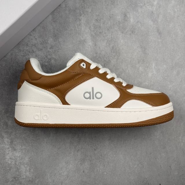 Local Core Private Alo Yoga Recovery Mode Low-Top White And Brown Unisex Comfort