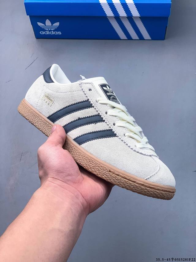 Adidas Stadt Classic Suede Flat-Soled Sneaker T-Toe Leather And Suede Classic Sn