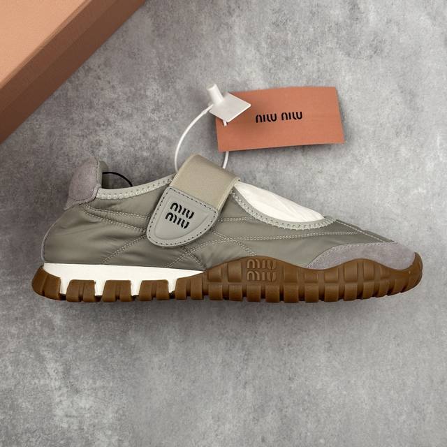 Adidas Originals Gazelle Indoor Adidas Originals has brought us a new color of A