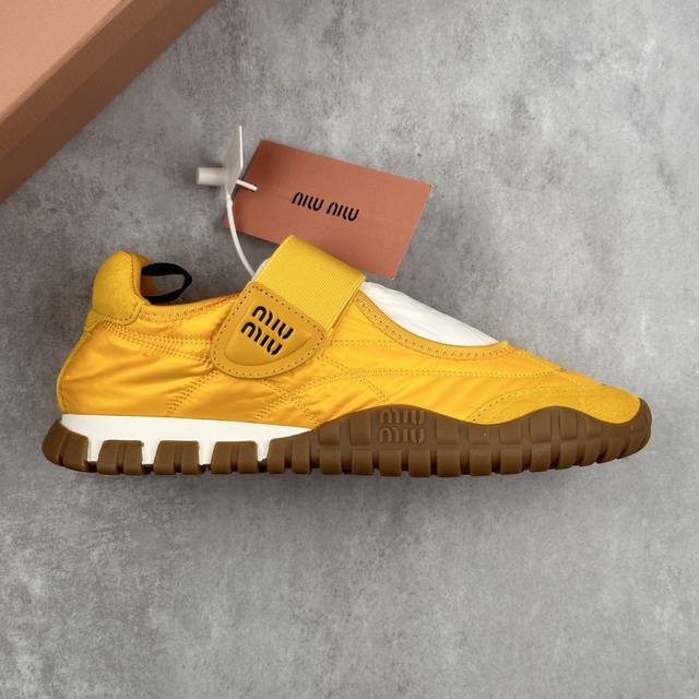 Overseas hit limited edition! High-end custom Ad Gazelle Indoor Trainers Lv Loui