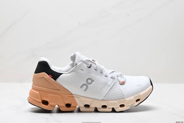 Local core private The thinner the sole, the more fashionable! Jennie's endorsem