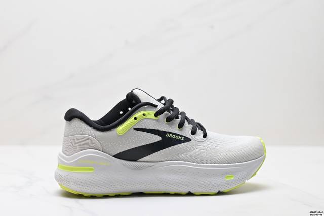 Premiera series Premiera sneakers Italian luxury shoe brand Premiera Lander Trai