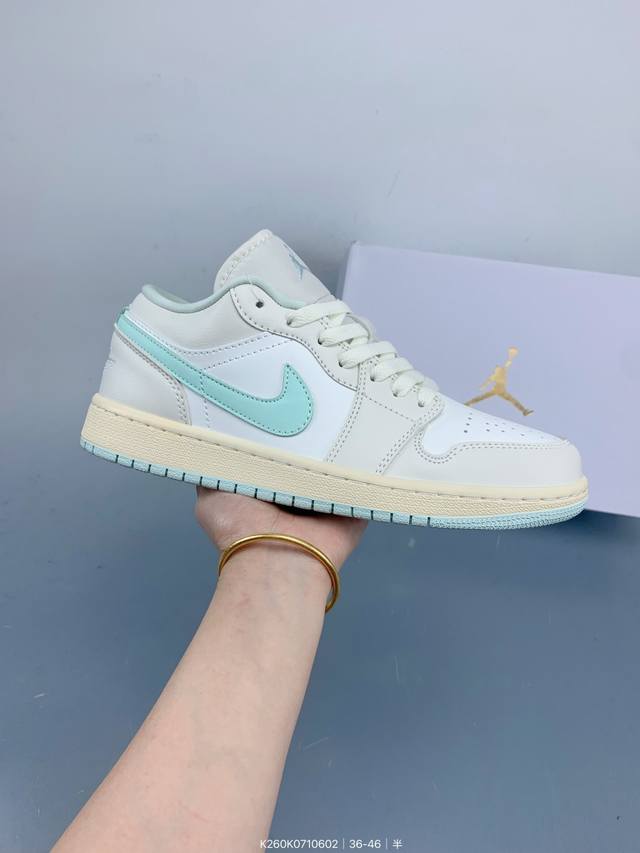 Nike Sb Dunk Low Pro Retro Low-top Casual Sports Skateboard Shoes Item No. Sc977