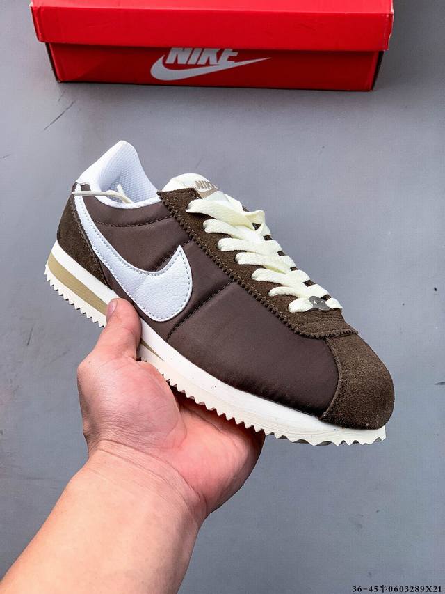On Angpao Cloudtilt special cooperation sports casual shoes item number 3We10102
