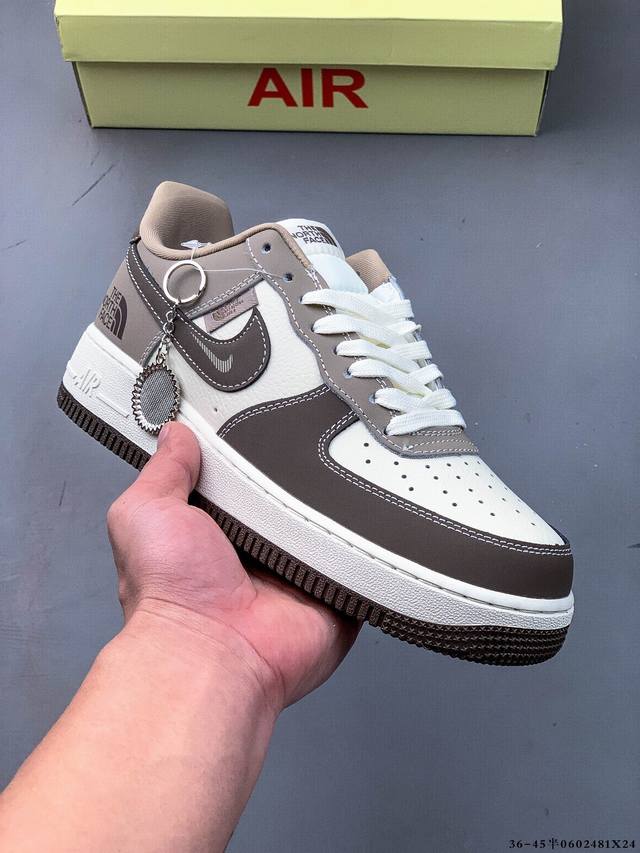Local core private Nike P-6000 Retro technology personality casual sports dad sh
